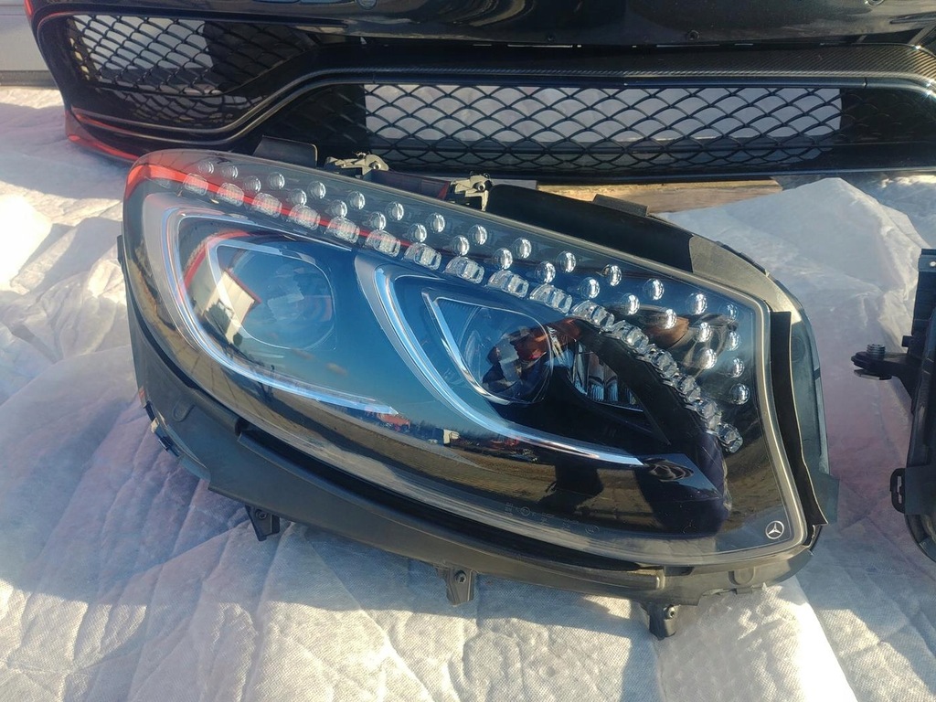 Mercedes Swarovski фары