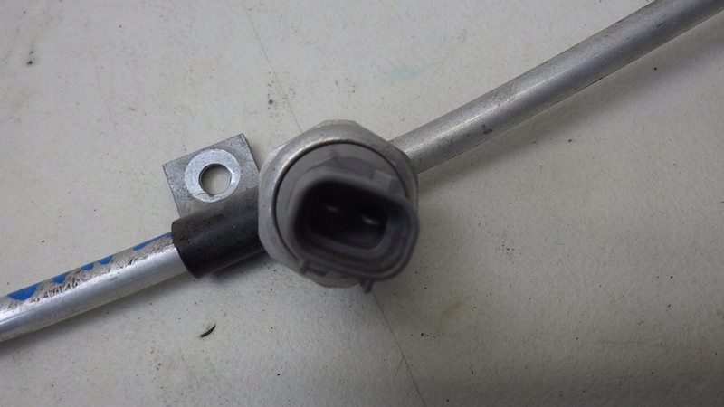 kaco。 RURKA KLIMATYZACJI CANTER FUSO VIII 3.0 D MK574801