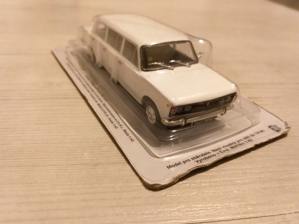 Fiat 125p Jamnik 1:43 model