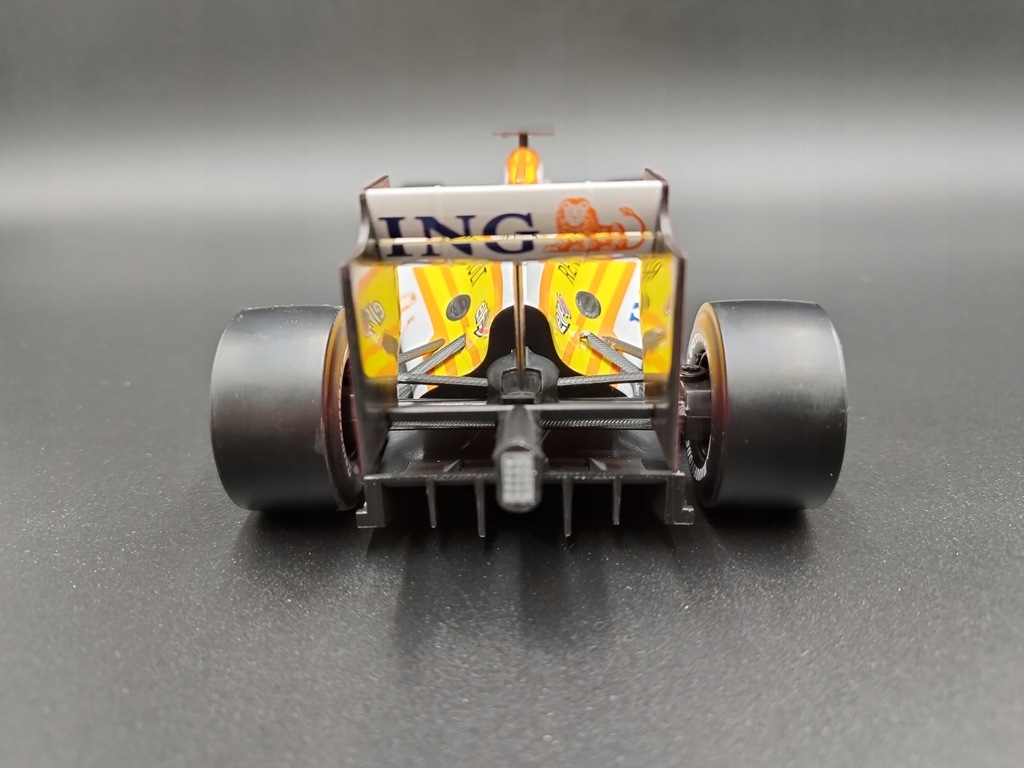1:18 Norev F1 Team ING Renault R29 Piquet model