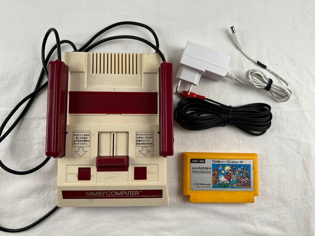 Nintendo Famicom / Oryginał / HVC-002 / AV mod