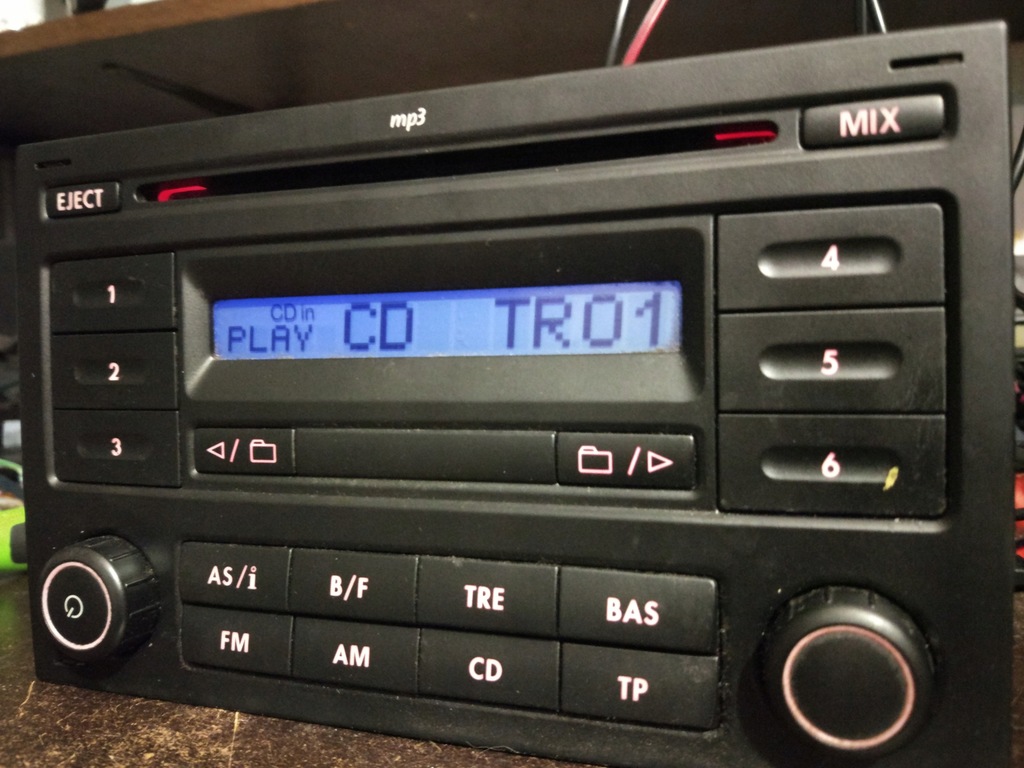 FABRYCZNE RADIO VW POLO 9N LIFT MP3 Z KODEM 7571981608