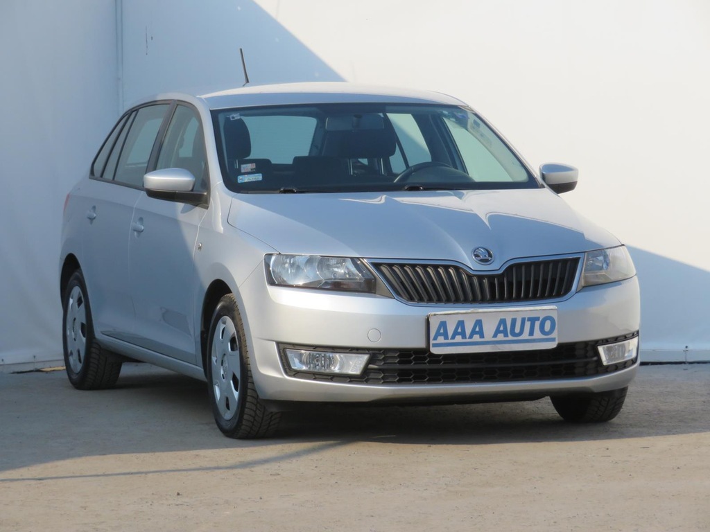 Skoda Rapid Spaceback 1.2 MPI , Salon Polska