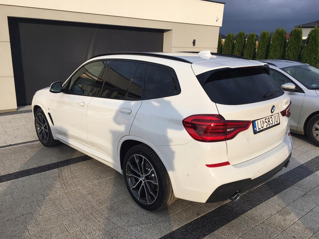 Купить BMW X3 (G01) xDrive 20 d 190 л.с. в комплектации: отзывы, фото, характеристики в интерне-магазине Aredi.ru