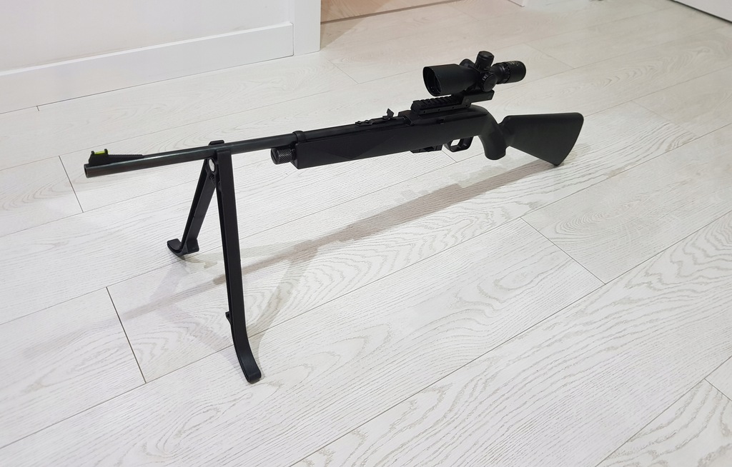 Wiatrówka Crosman 1077 + luneta Theta 2.5-10x40