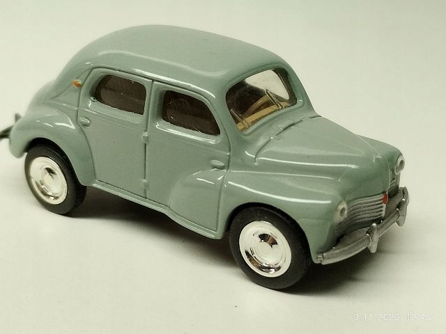 Renault R4