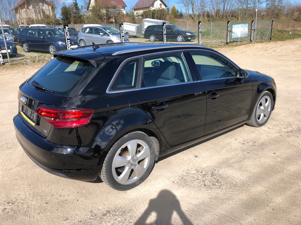 Купить AUDI A3 Sportback (8VA, 8VF) 1.6 TDI 105 л.с.: отзывы, фото, характеристики в интерне-магазине Aredi.ru