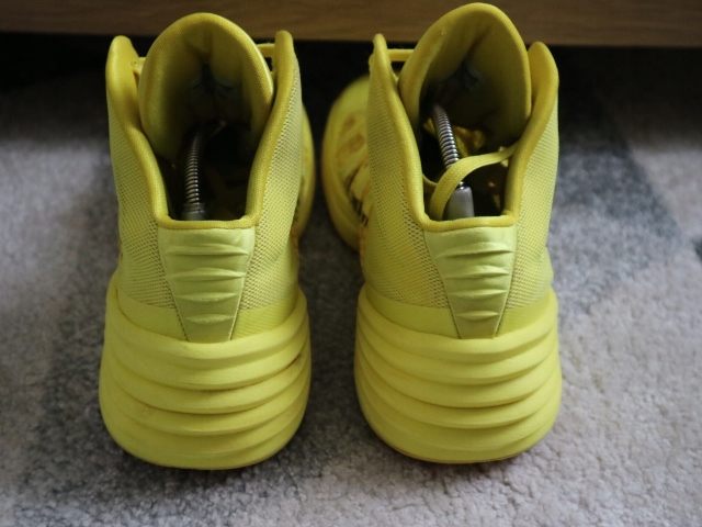 nike hyperdunk 2013 sonic yellow