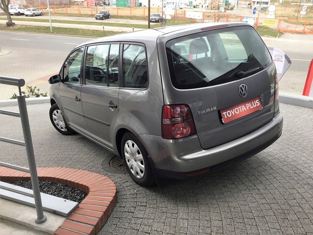 Volkswagen Touran 1.9 TDI Conceptline Salon Polska