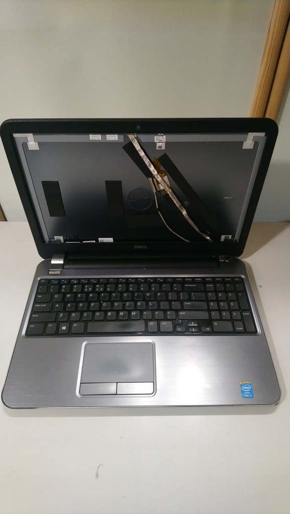 Dell Inspiron 15R - 5537 / BCM - opis