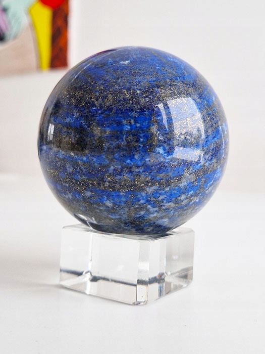Lapis Lazuli kula naturalny kamień z podstawką 599g 1szt