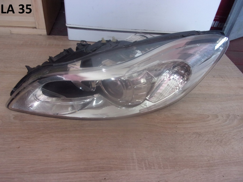 lampa przednia volvo c30 lift xenon lewa europa