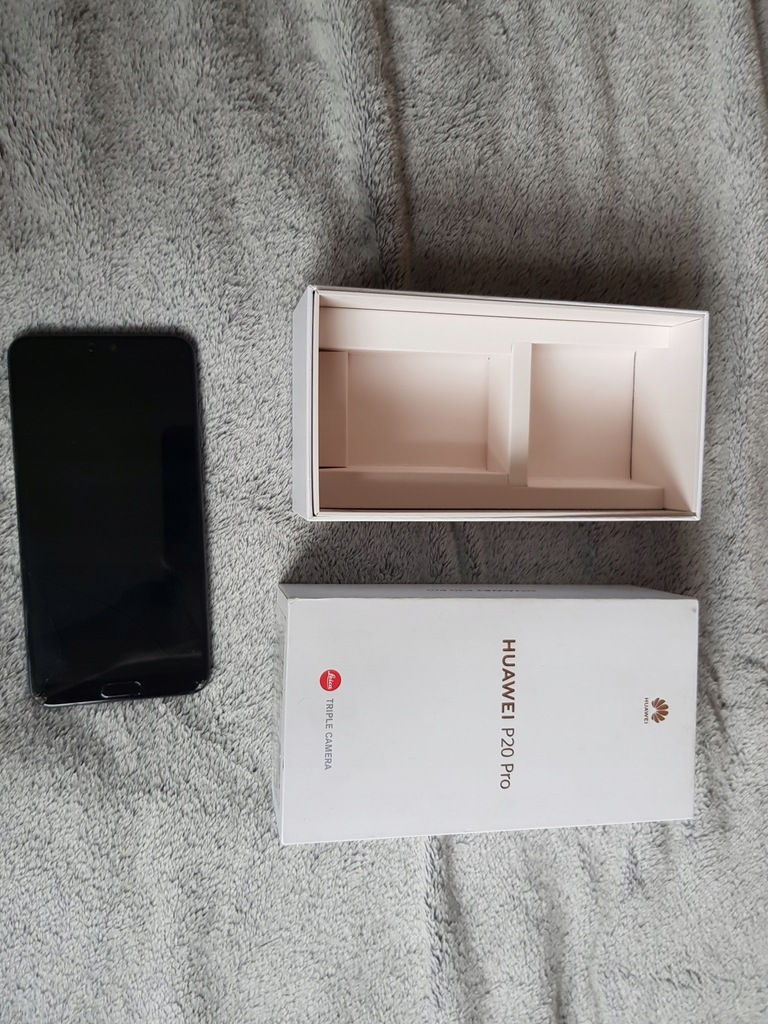 Huawei P20 Pro 6 GB / 128 GB czarny uszkodzony