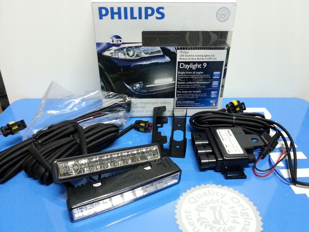 Дхо филипс. Philips led Daylight 9 12831wledx1. ДХО Philips Daylight 9. Ходовые огни Philips Daylight 9 (12831wledx1). Philips led Daylight 9.