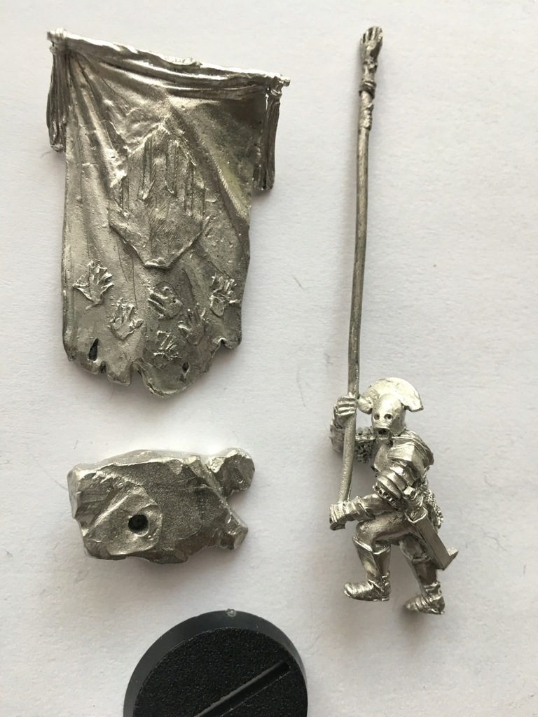 Isengard Uruk-Hai Commanders (NIB) - #124520 - Miniatures - Foto 6