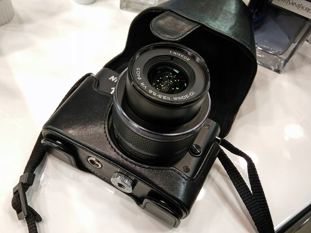 Nikon 1 J1 obiektyw 10-30mm VR Nikkor mega zestaw