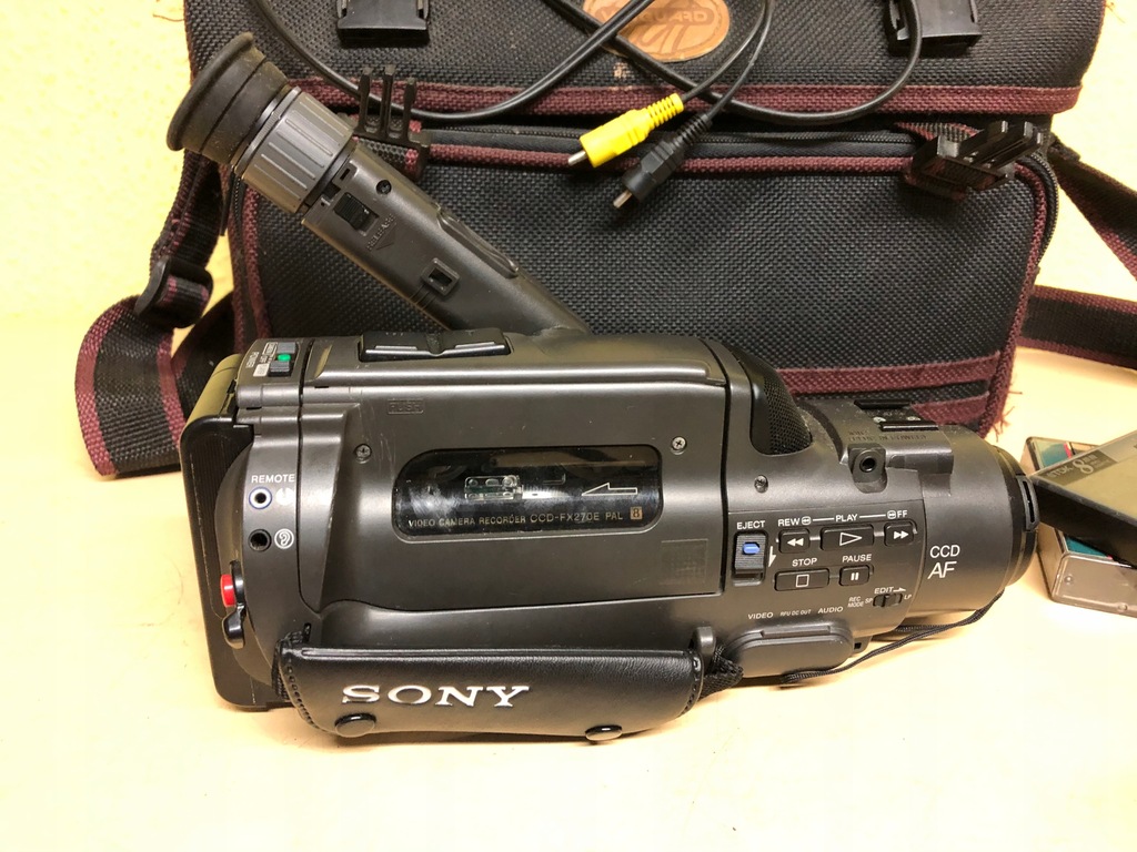 kamera SONY CCDFX270E + akcesoria 9023520546 oficjalne archiwum