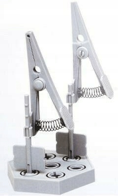 TRUMPETER Model Clamp