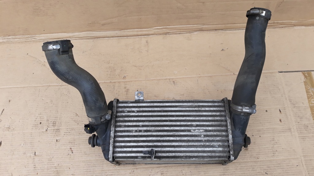 HYUNDAI I30 1.6 CRDI KIA INTERCOOLER 282702A570 10818500089