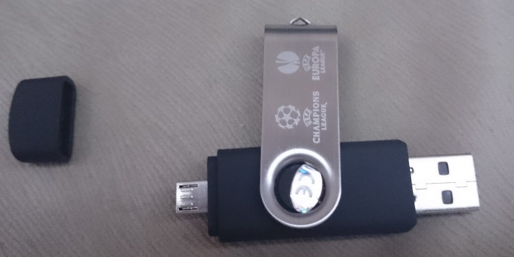 Pendrive 8gb z logo firmy HTC