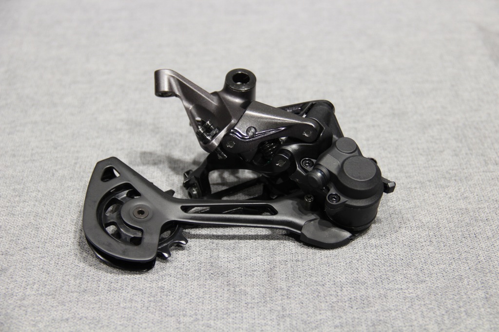 Kompletny Napęd Shimano Deore Xt M8100 1X12 Speed M8120