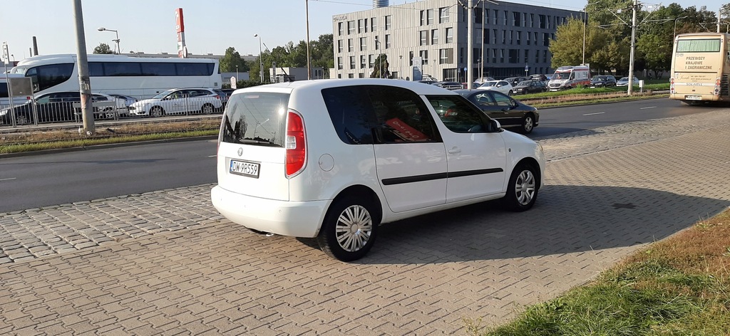 Купить SKODA ROOMSTER (5J) 1.6 TDI 90 л.с.: отзывы, фото, характеристики в интерне-магазине Aredi.ru