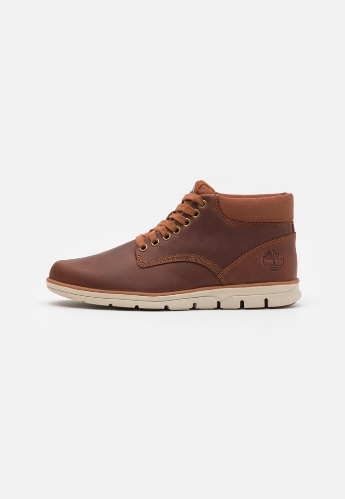 P7F107*TIMBERLAND TRZEWIKI BRĄZOWE 43 E01