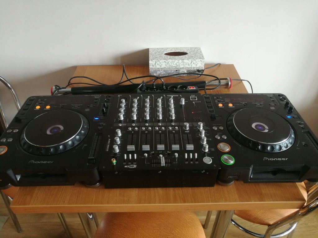 konsola DJ