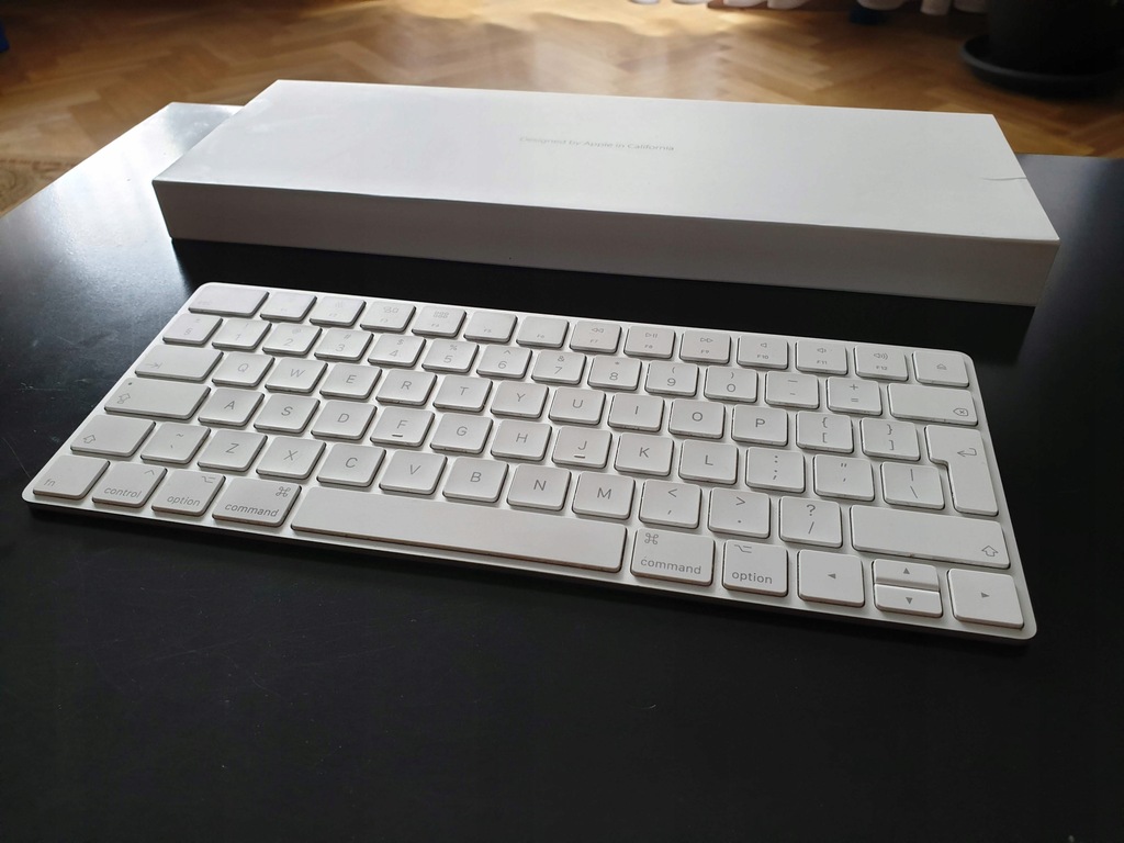 Apple Magic Keyboard 2 i Apple Magic Trackpad 2