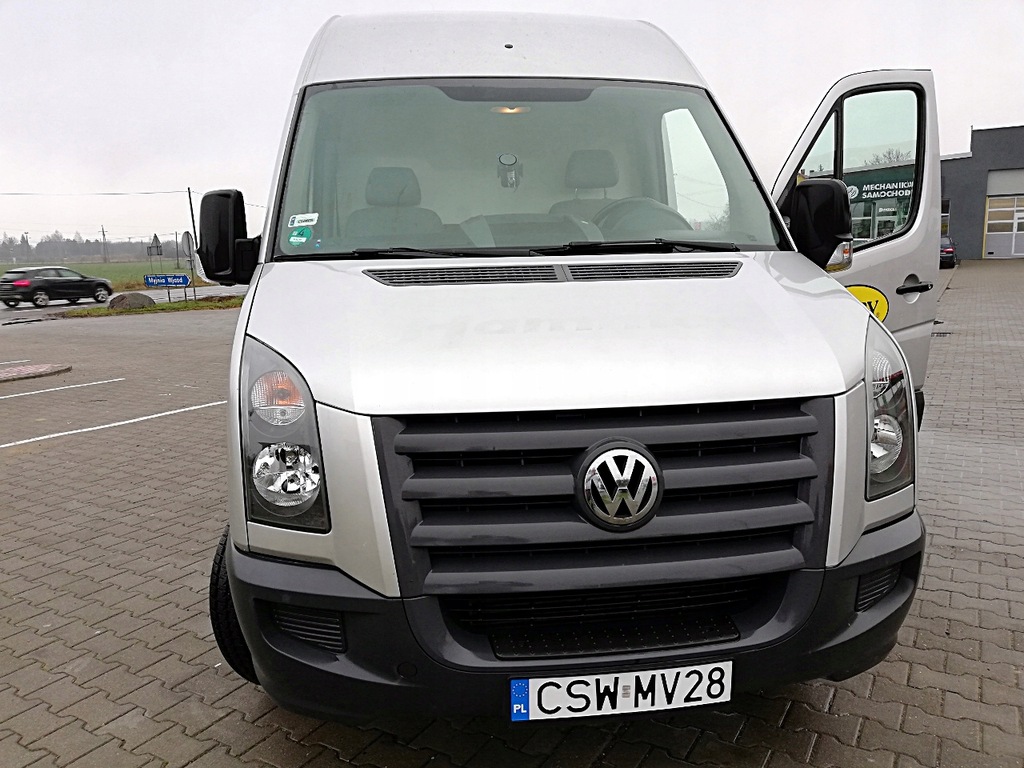 SAMOCHÓD DOSTAWCZY DO 3,5 TONY VW CRAFTER 2010 ROK