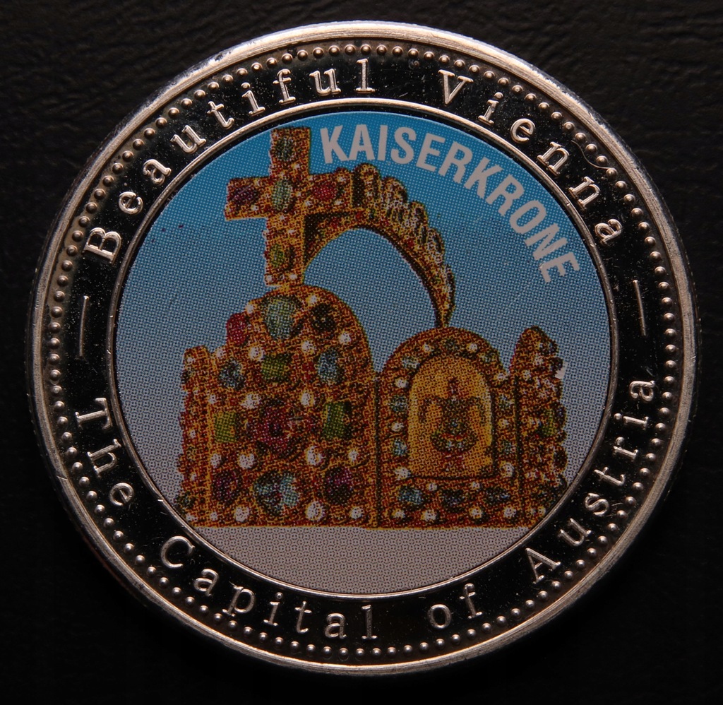 UGANDA 2000 SHILLINGS 2005 KAISERKRONE