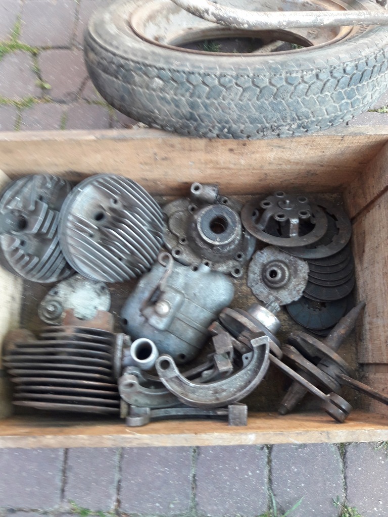 Lambretta 150 Ld Części  - Mam Do Sprzedania Piękny Zabytkowy Skuter Lambretta 150 Ld.