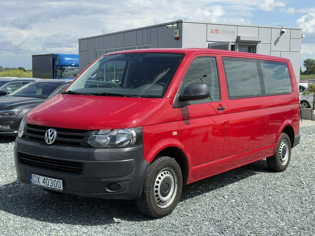 Volkswagen Transporter VW T5 Long 2.0 TDi 9 os.