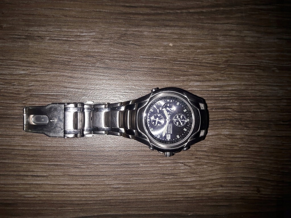 Citizen titanium sapphire wr 10 bar online