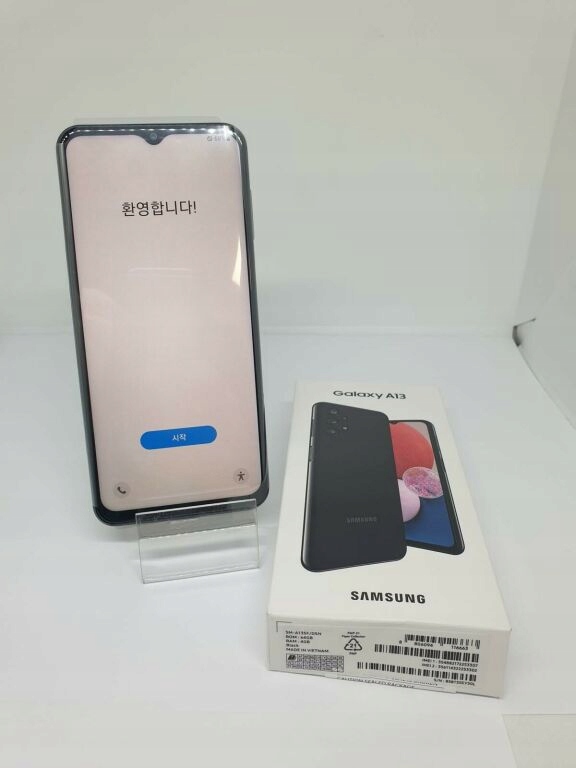 TELEFON SAMSUNG GALAXY A13 KOMPLET PIERWSZA FOLIA