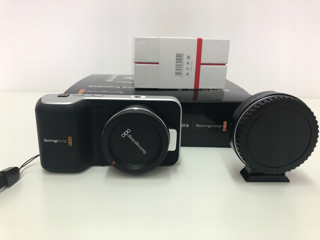 Blackmagic Pocket Cinema Camera BMPCC + EF-M2