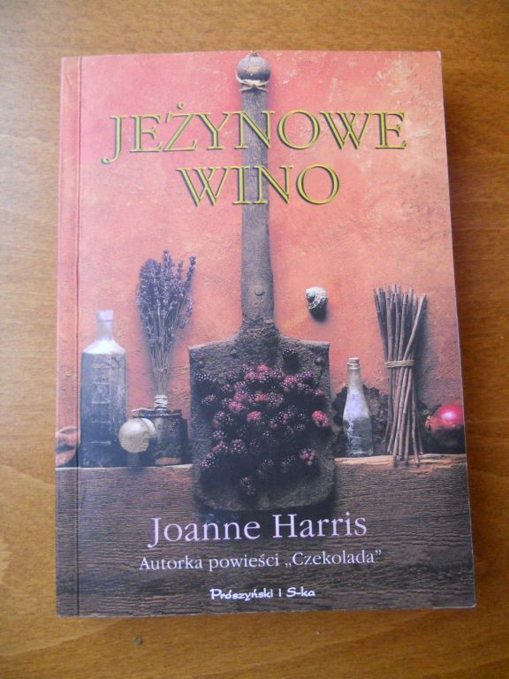 Joanne Harris "Jeżynowe wino"