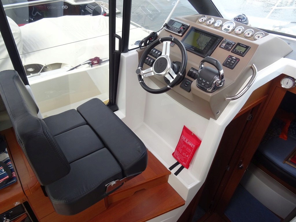 Купить Jeanneau NC 9|2013|Volvo Penta D-260 Diesel|4 спальных места: отзывы, фото, характеристики в интерне-магазине Aredi.ru