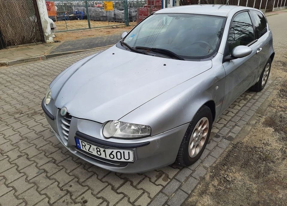 Alfa Romeo 147