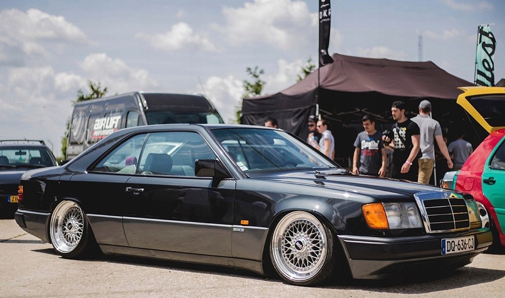 Mercedes w124 stance