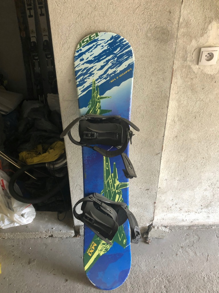 Deska snowboardowa 135cm
