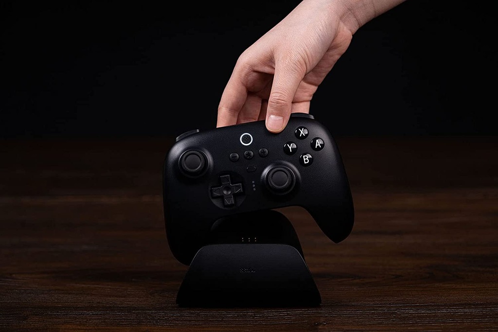 Купить 8Bitdo Ultimate Black Pad + док-станция BT Hall Switch ПК: отзывы, фото, характеристики в интерне-магазине Aredi.ru