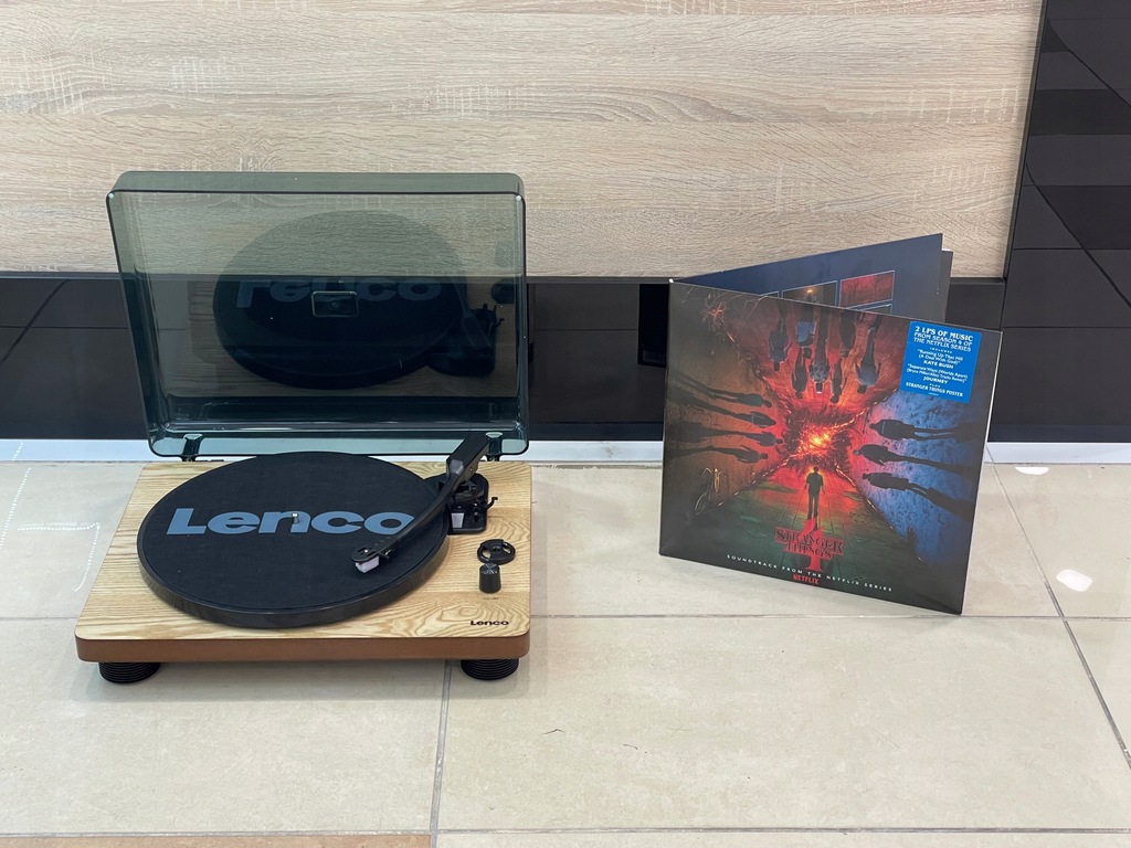 Gramofon Lenco LS-50 + Płyty