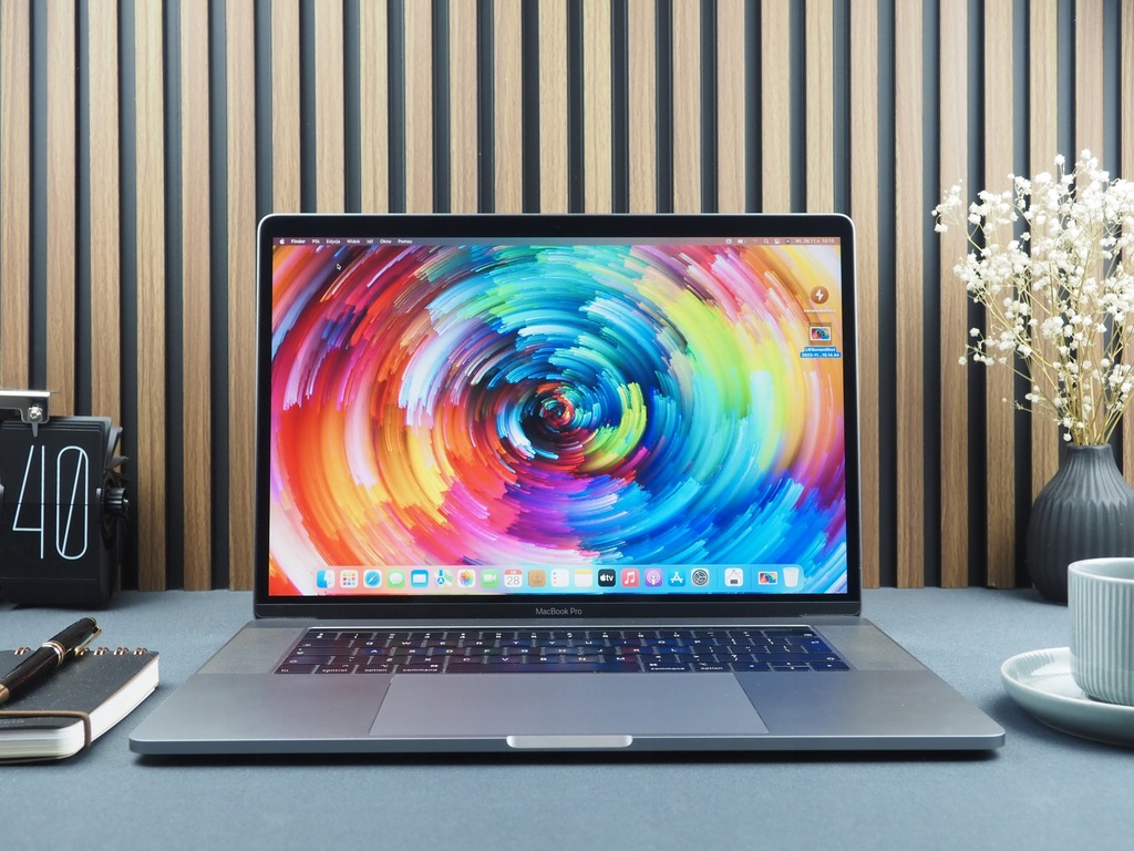 Apple MacBook Pro 15 i7 2.6 16 1TB PRO 555X 2019