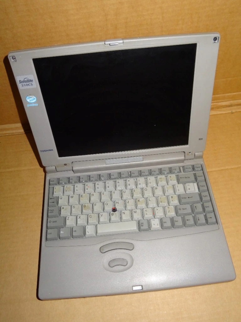 Laptop - TOSHIBA Satellite 210CS