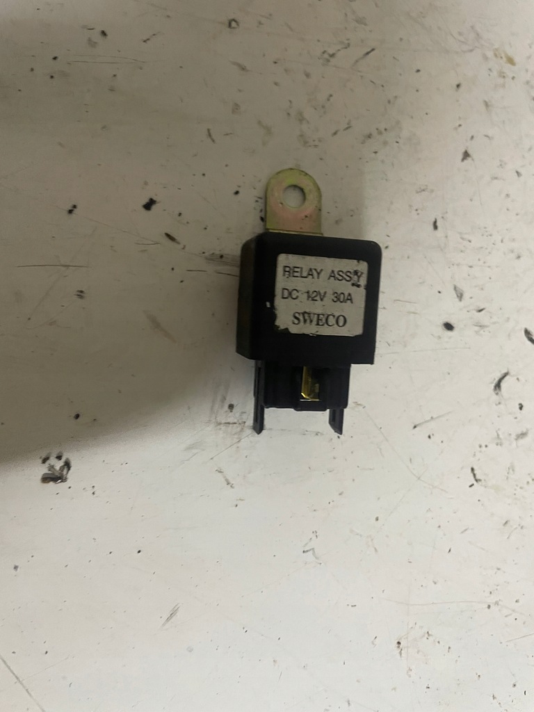 Hyosung gt 650 comet przerywacz kierunkowskazów