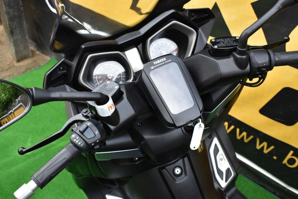 Купить YAMAHA X-MAX 400 ABS 2015 FV23% ДОПОЛНИТЕЛЬНАЯ РАССРОЧКА: отзывы, фото, характеристики в интерне-магазине Aredi.ru