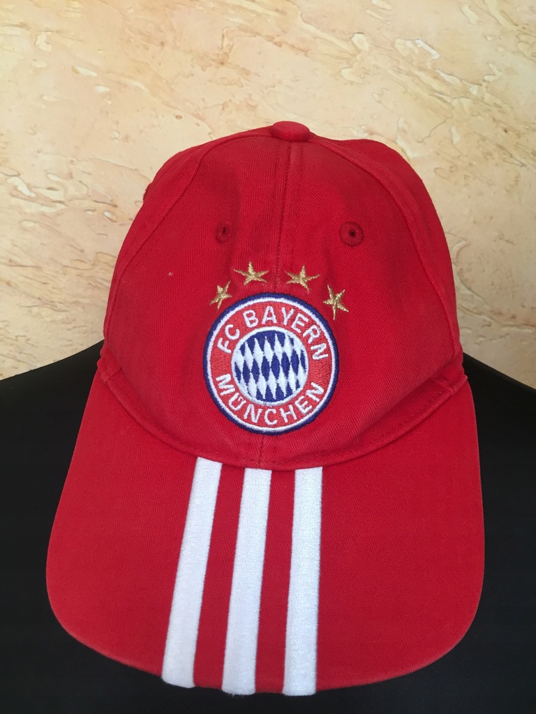 ADIDAS BAYERN MONACHIUM CZAPKA Z DASZKIEM