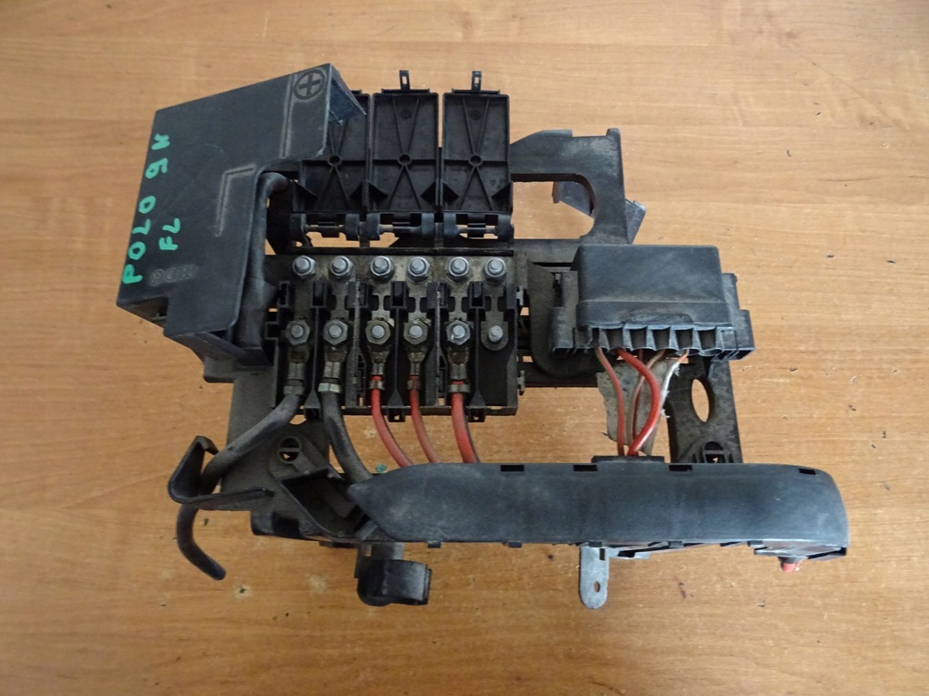 BEZPIECZNIKI NA AKUMULATOR POLO 9N FL1.2 12V 7448306449 oficjalne archiwum Allegro