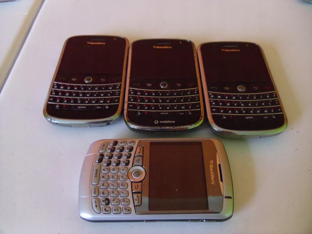 4 x blackberry 9000 8310 NIETESTOWANE FV23